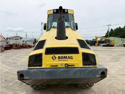 Каток BOMAG BW211D-4, фото с аукциона Японии — фото 6 из 6