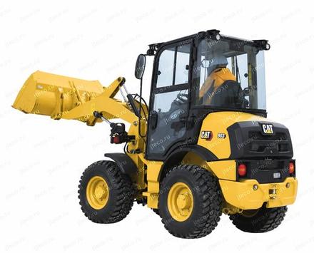 Погрузчик CAT 903 — вид сзади