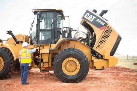Фронтальный погрузчик CAT 950MZ