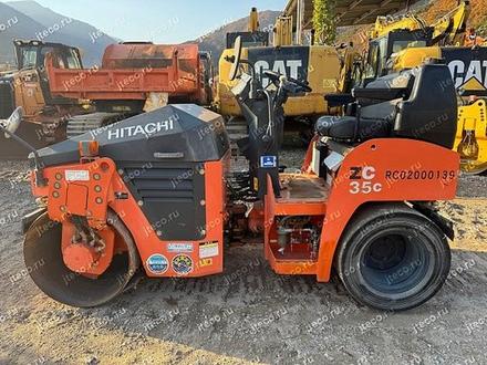 Каток HITACHI ZC35C-5, фото с аукциона Японии — фото 4 из 8