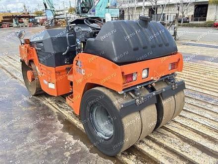 Каток HITACHI ZC50C, фото с аукциона Японии — фото 4 из 13