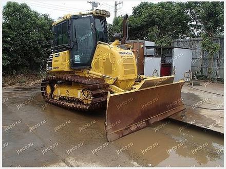 Бульдозер KOMATSU D37PX-24, фото с аукциона Японии — фото 2 из 6 Бульдозер KOMATSU D37PX-24, фото с аукциона Японии — фото 2 из 6