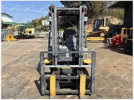 Вилочный погрузчик KOMATSU FD20T-17, фото с аукциона Японии — фото 4 из 6