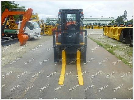 Вилочный погрузчик KOMATSU FD25T-17, фото с аукциона Японии — фото 6 из 6