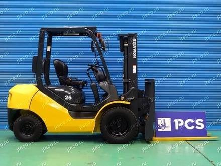 Электрический вилочный погрузчик KOMATSU FG25C-17, фото из каталога — фото 3 из 3