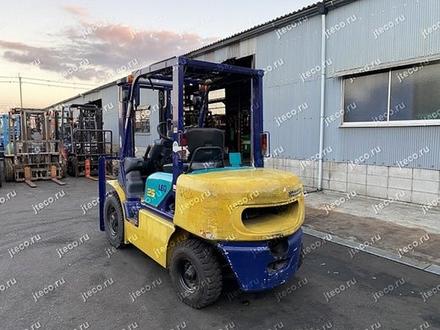 Вилочный погрузчик KOMATSU FG25LC-12, фото с аукциона Японии — фото 2 из 4