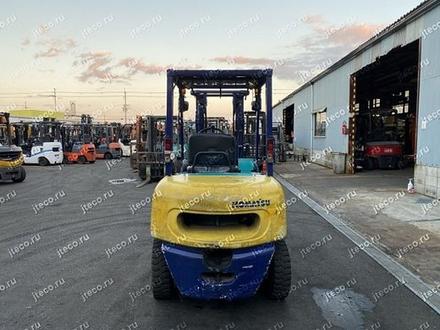 Вилочный погрузчик KOMATSU FG25LC-12, фото с аукциона Японии — фото 3 из 4