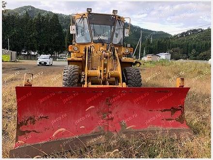 Фронтальный погрузчик KOMATSU WA200-1 — колёсный погрузчик, фото с аукциона Японии — фото 2 из 3