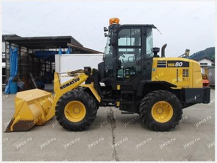 Фронтальный погрузчик KOMATSU WA80-8 — колёсный погрузчик, фото с аукциона Японии — фото 6 из 6
