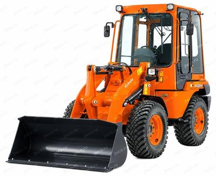 Фронтальный погрузчик KUBOTA R430M — колесный погрузчик мини, вид спереди — фото 1 из 2