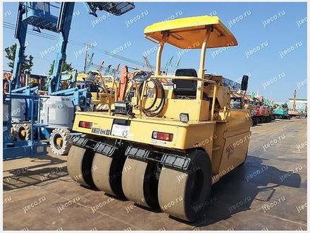 Каток SAKAI TZ701