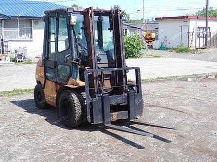 Вилочный погрузчик TOYOTA 60-7FD25, фото с аукциона Японии — фото 3 из 5
